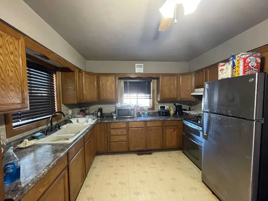 1245 W Violet Street, Freeport, IL 61032 - Image #3