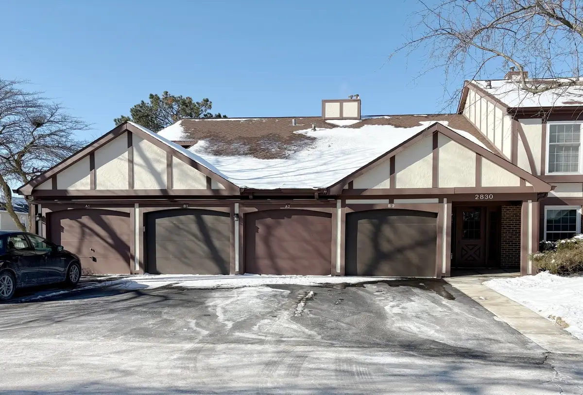 2830 Northampton Drive #A1, Rolling Meadows, IL 60008 - Image #1