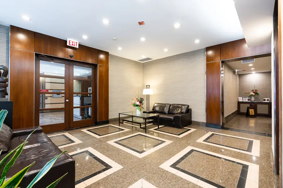 30 E Huron Street #2010, Chicago, IL 60611 - #2