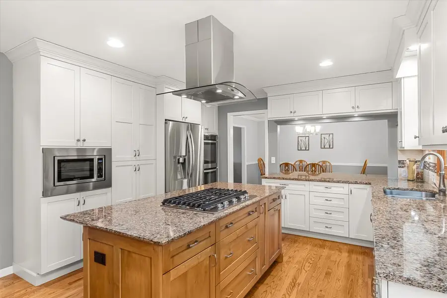 1211 Conan Doyle Road, Naperville, IL 60564 - #2