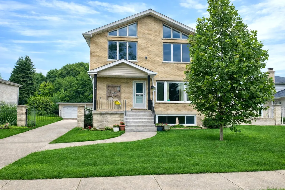 7332 Beloit Avenue, Bridgeview, IL 60455 - #1