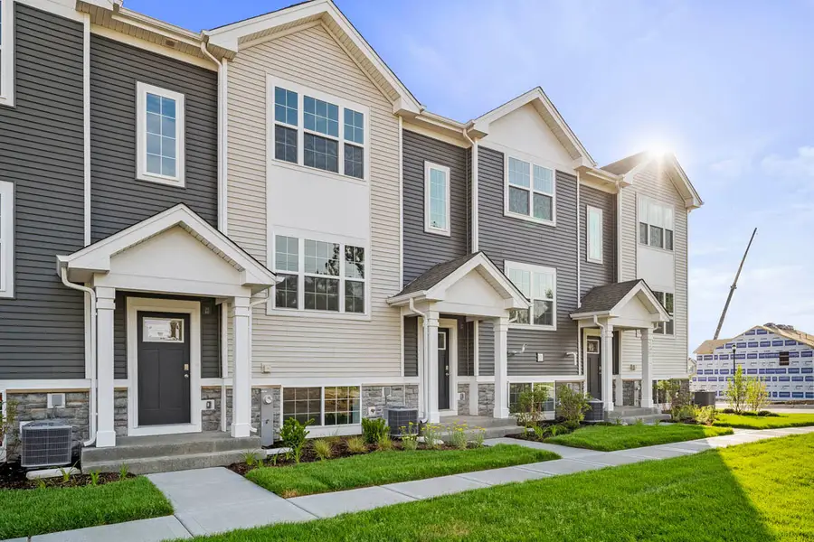 879 Briar Glen Court, Hampshire, IL 60140 - #2