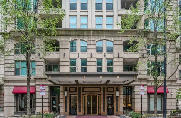 25 E Superior Street #1003, Chicago, IL 60611