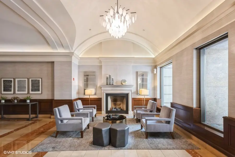 25 E Superior Street #1003, Chicago, IL 60611 - Image #3