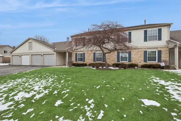 305 Crestview Drive #D, Wauconda, IL 60084