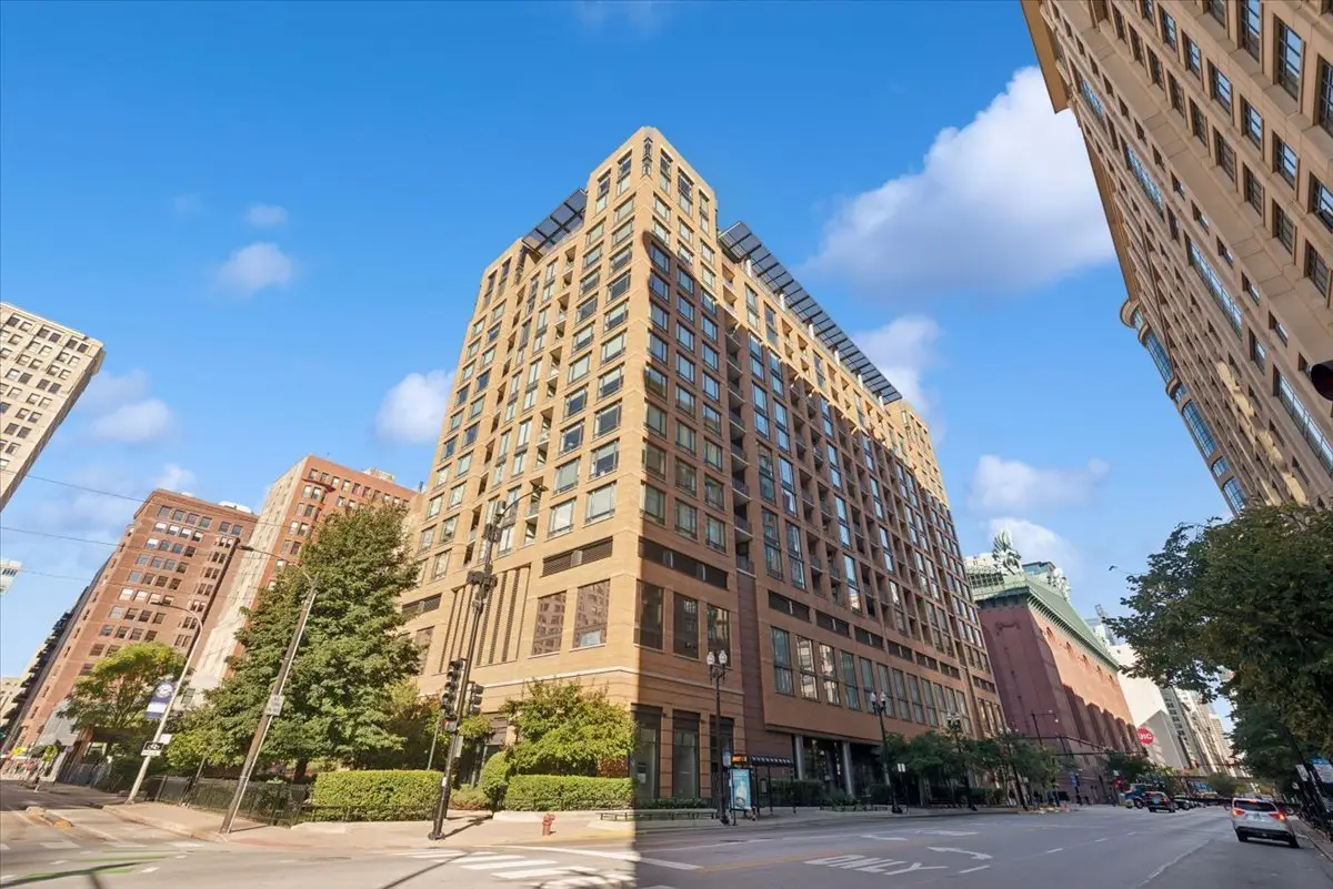 Address Withheld By Seller, Chicago, IL 60605 - Image #1
