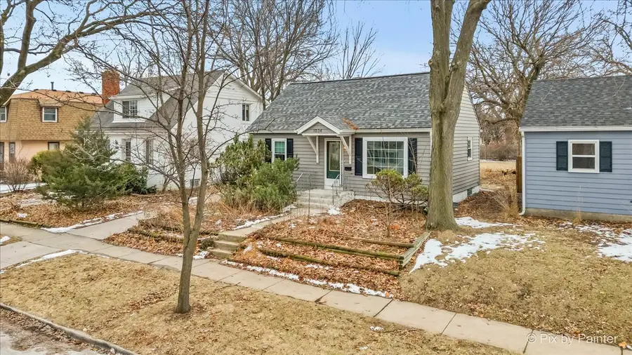 1034 W New York Street, Aurora, IL 60506 - #3