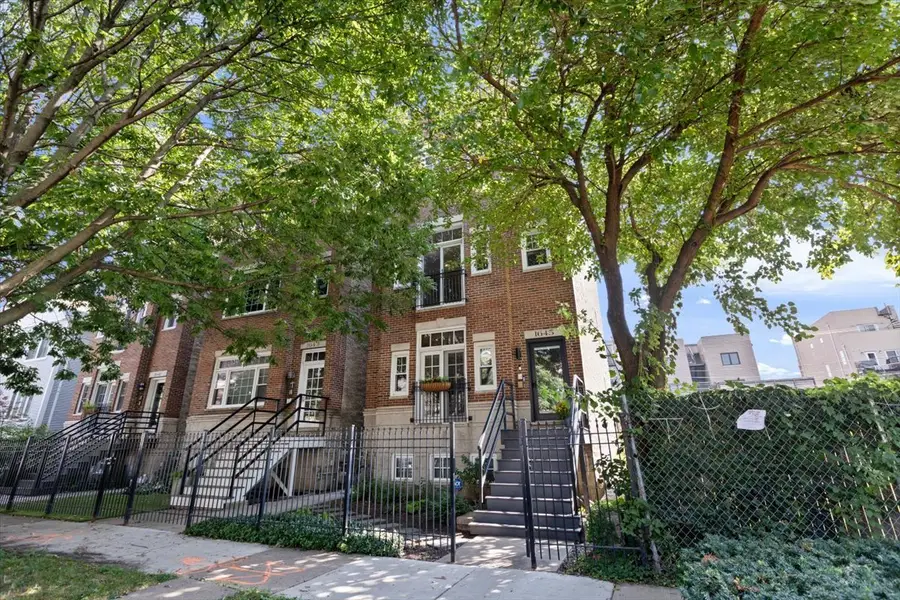 1645 W Wolfram Street #1, Chicago, IL 60657 - Image #2