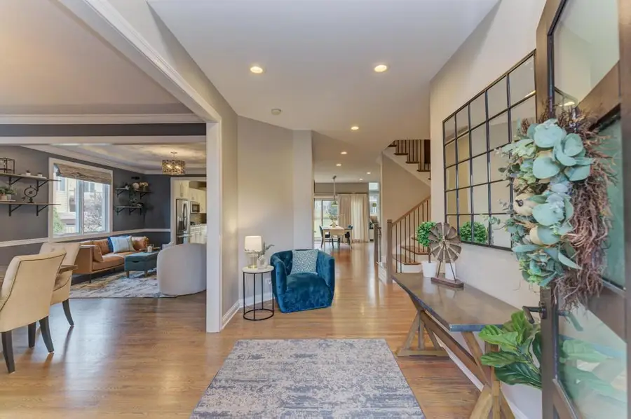 1061 Sean Circle, Darien, IL 60561 - #2