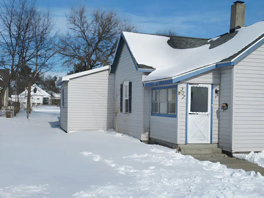 307 North Street, Westville, IL 61883 - #2