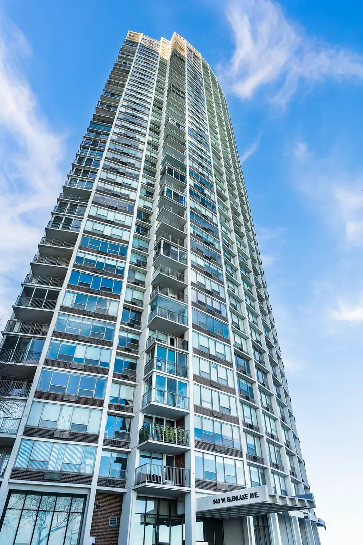 940 W Glenlake Avenue #42B, Chicago, IL 60660 - Image #1