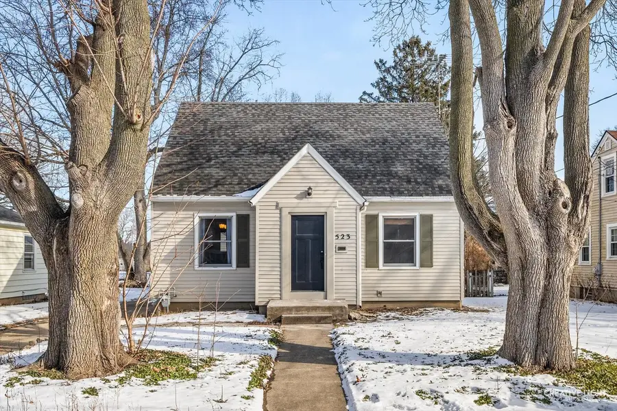 523 Preston Avenue, Elgin, IL 60120 - #2