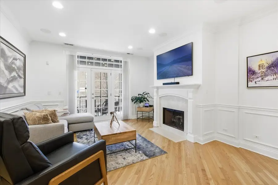 723 W Diversey Parkway #2E, Chicago, IL 60614 - Image #3