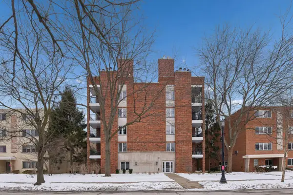 Address Withheld By Seller, Evanston, IL 60201