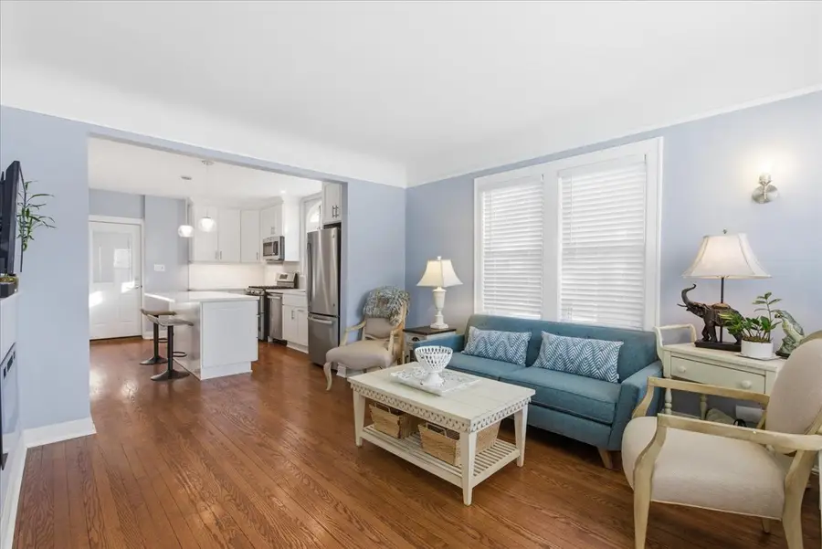 1643 Harding Road, Northfield, IL 60093 - #2