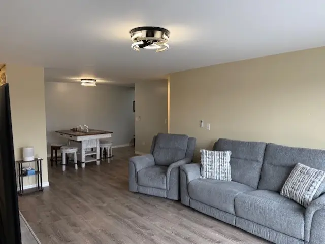 5506 Lincoln Avenue #512, Morton Grove, IL 60053 - Image #3