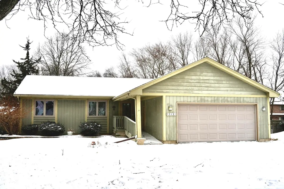 512 Shenandoah Trail, Elgin, IL 60123 - Image #1