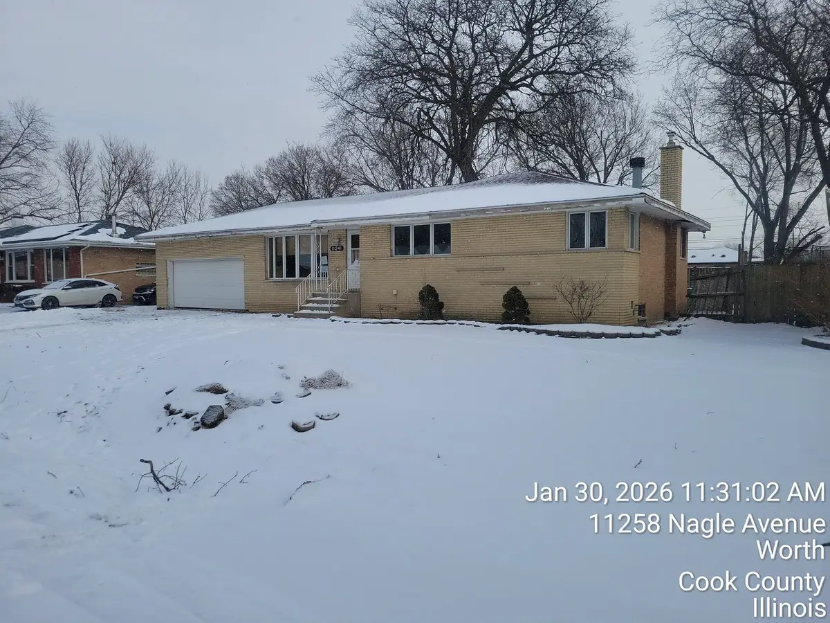 11241 S Nagle Avenue, Worth, IL 60482 - #1