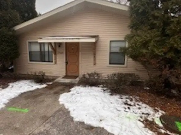 19129 Pine Drive #113, Country Club Hills, IL 60478