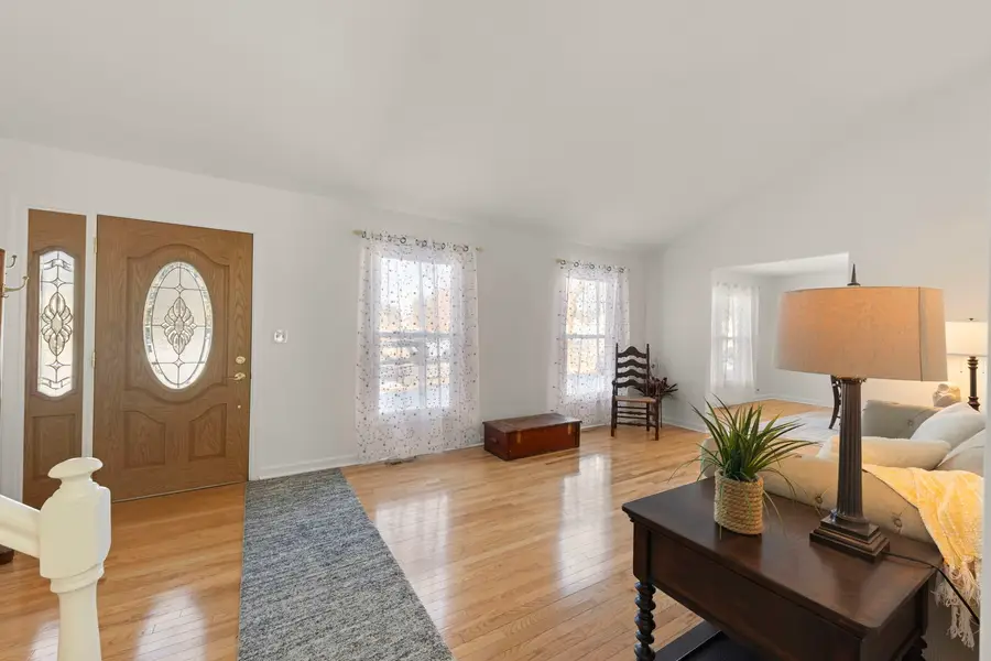 1231 Tyburn Drive, Schaumburg, IL 60194 - #3