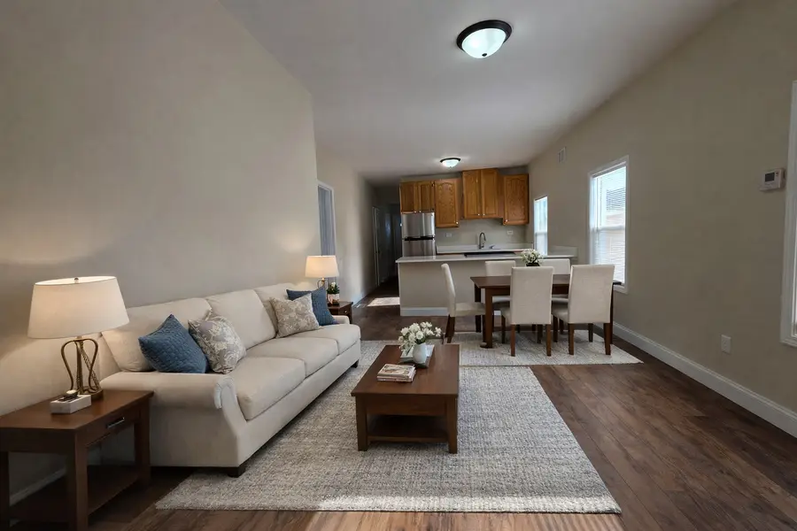 461 Wood Street, Aurora, IL 60505 - Image #3