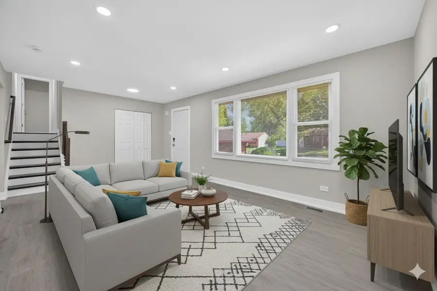 21706 Gailene Avenue, Sauk Village, IL 60411 - Image #2