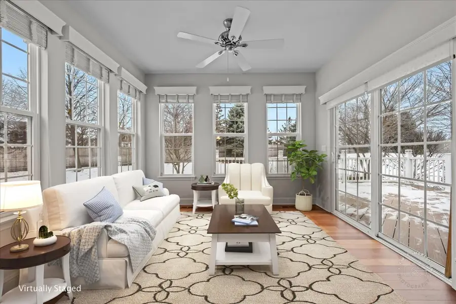 2843 Hillcrest Circle, Naperville, IL 60564 - Image #2