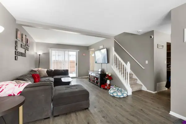 4022 Oxford Court, Streamwood, IL 60107 - Image #3