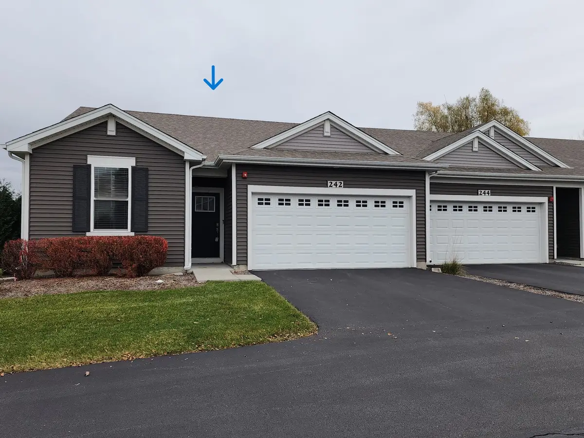 242 Sussex Lane, North Aurora, IL 60542 - Image #1