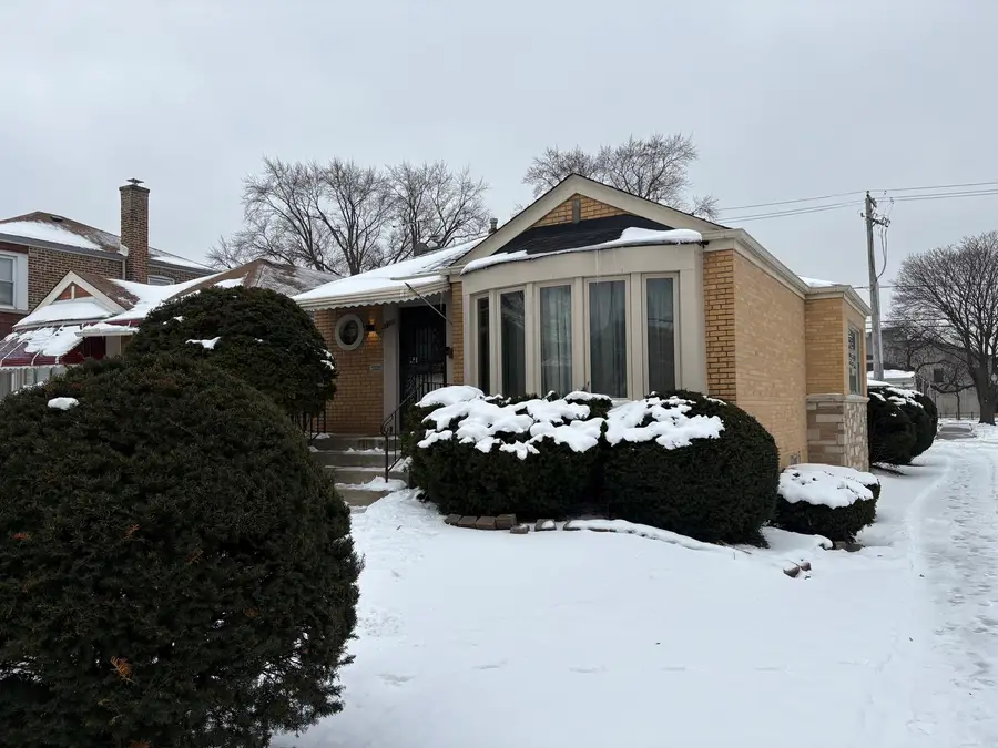 8800 S Merrill Avenue, Chicago, IL 60617 - #2