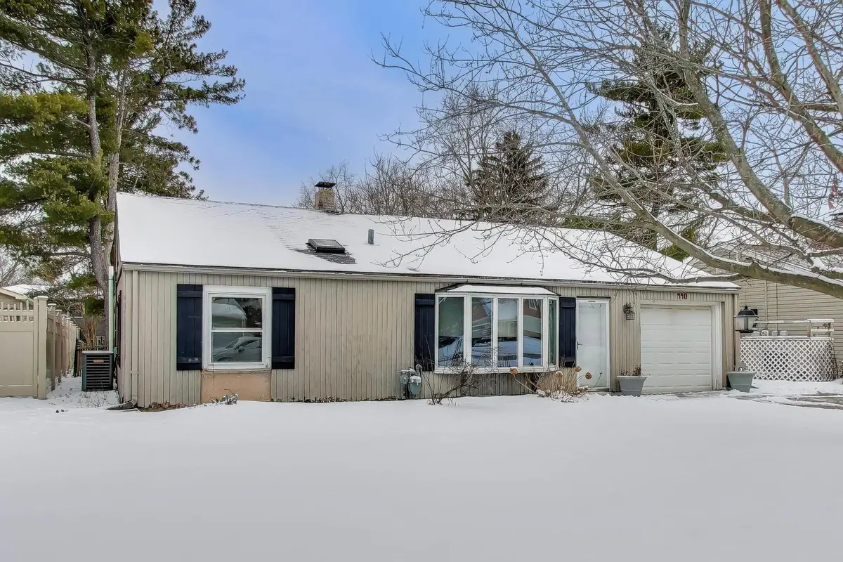 440 W Meadow Avenue, Lombard, IL 60148 - Image #1