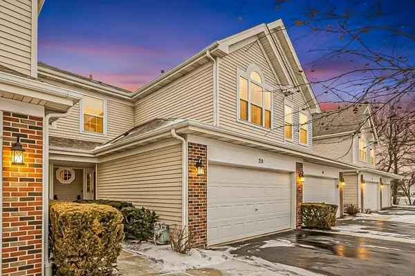 20 Peach Tree Court, Algonquin, IL 60102