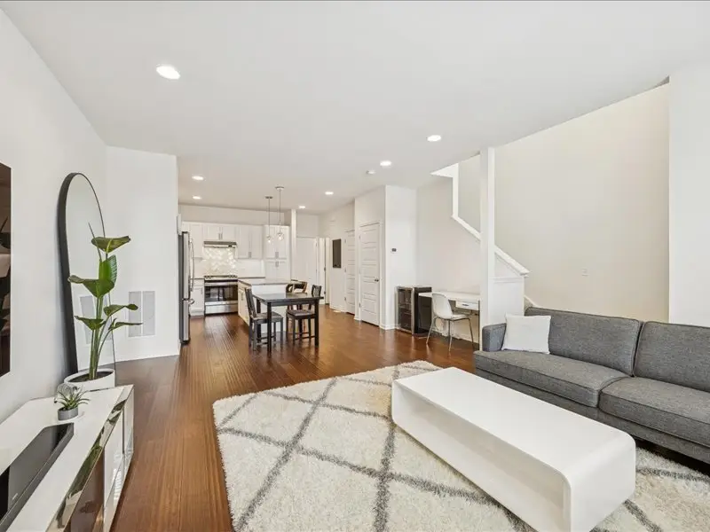 964 Station Boulevard, Aurora, IL 60504 - Image #3