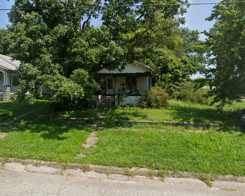 724 S 18th Street, Mount Vernon, IL 62864 - #2