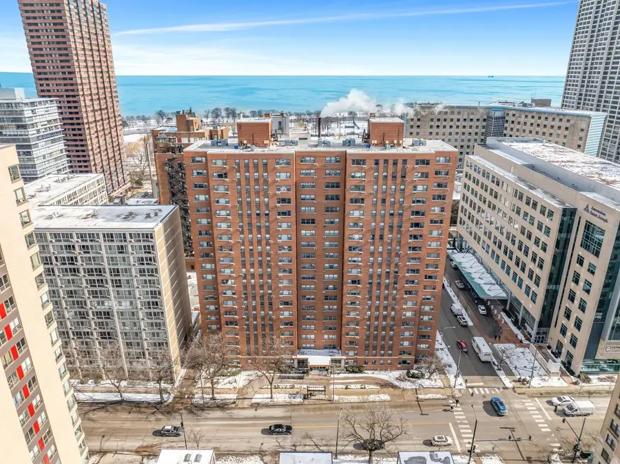 2909 N Sheridan Road #1703, Chicago, IL 60657 - Image #2