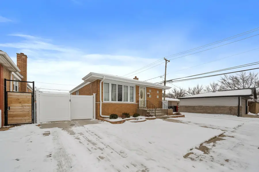 12943 S Manistee Avenue, Chicago, IL 60633 - Image #2