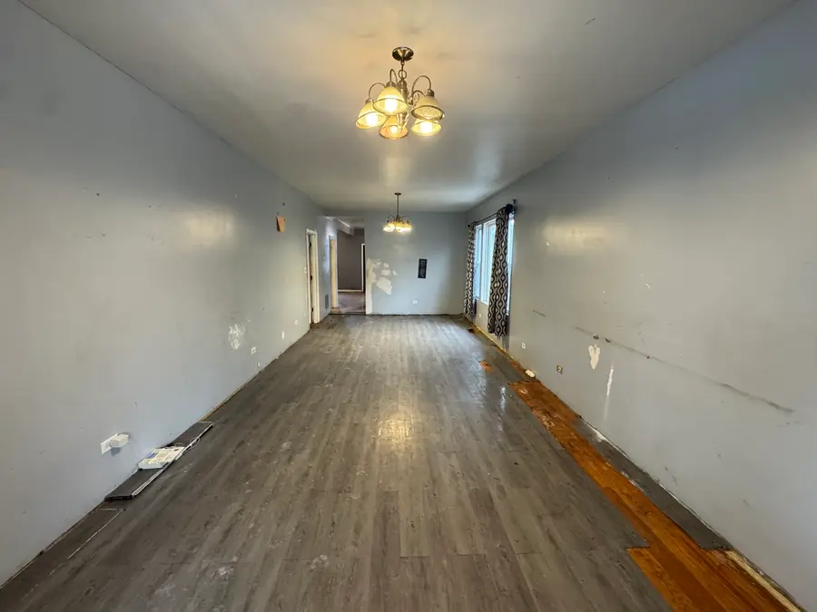 6341 S Francisco Avenue, Chicago, IL 60629 - Image #2