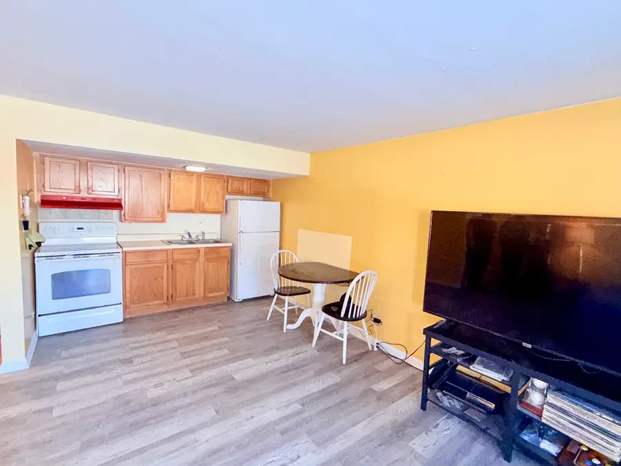 1160 W 18th Street #GW, Broadview, IL 60155 - Image #3