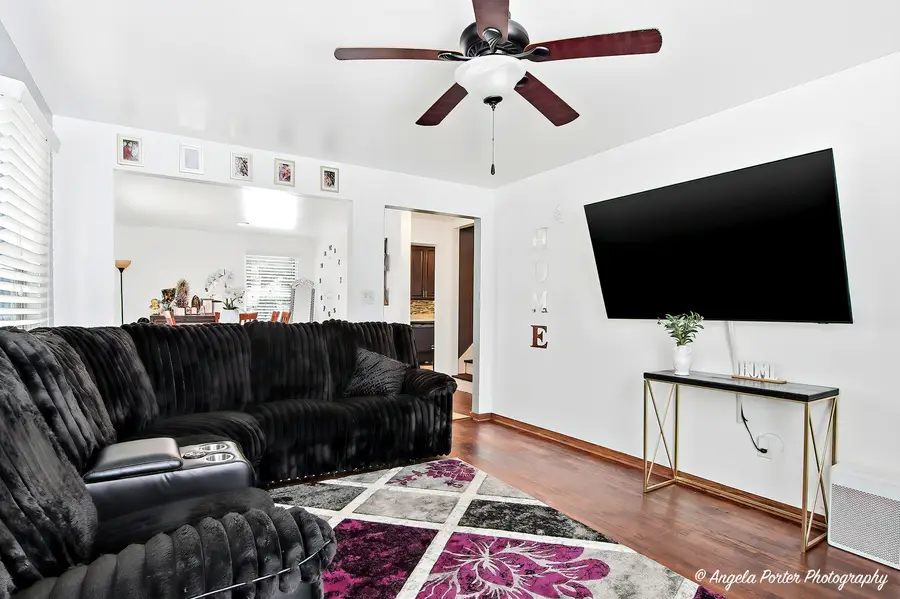 1810 Linden Avenue, Waukegan, IL 60087 - #3