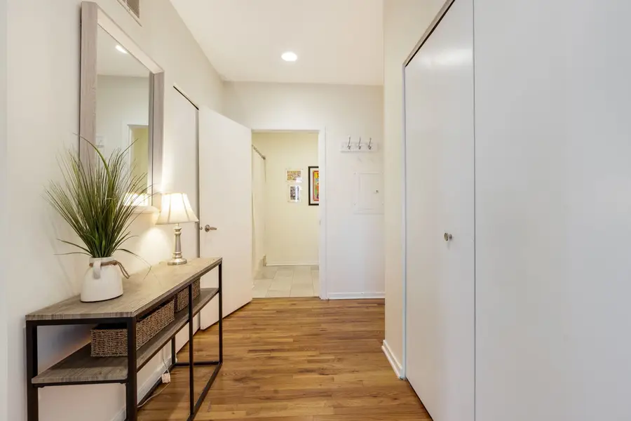 Address Withheld By Seller, Chicago, IL 60622 - #3