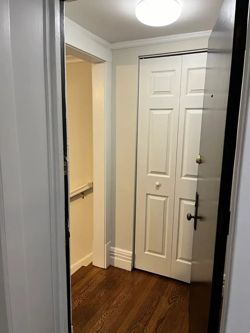 621 Washington Boulevard #G, Oak Park, IL 60302 - Image #3