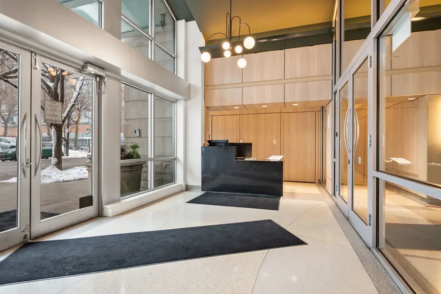933 W Van Buren Street #508, Chicago, IL 60607 - Image #3