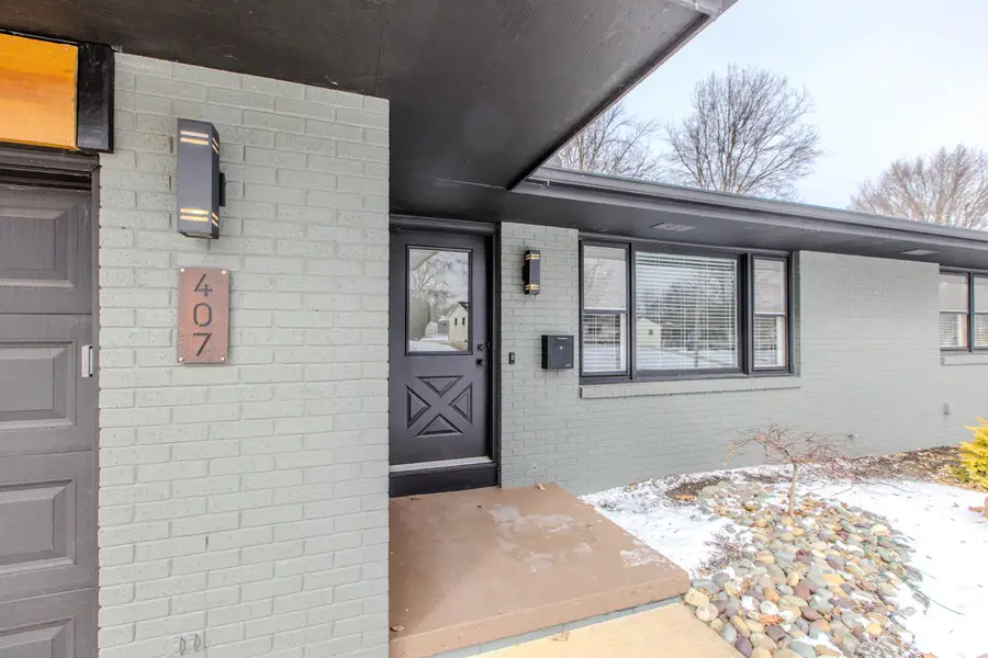 407 Grandview Drive, Normal, IL 61761 - #2
