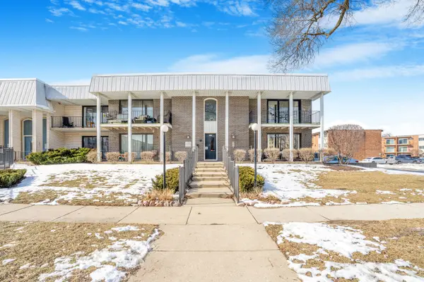 9800 S Karlov Avenue #1B, Oak Lawn, IL 60453