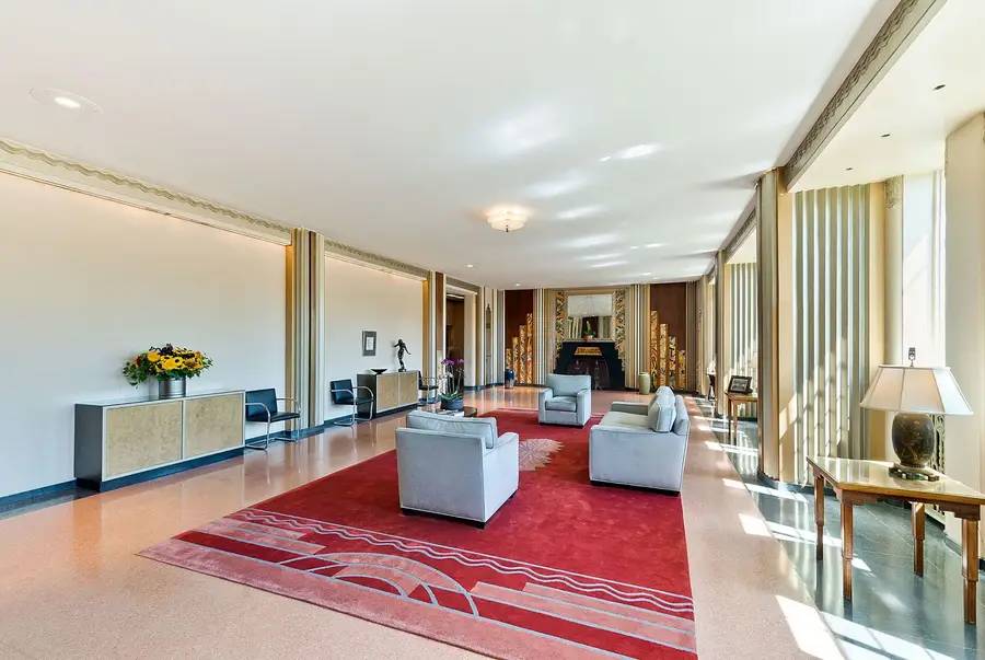 4950 S Chicago Beach Drive #4A, Chicago, IL 60615 - #3