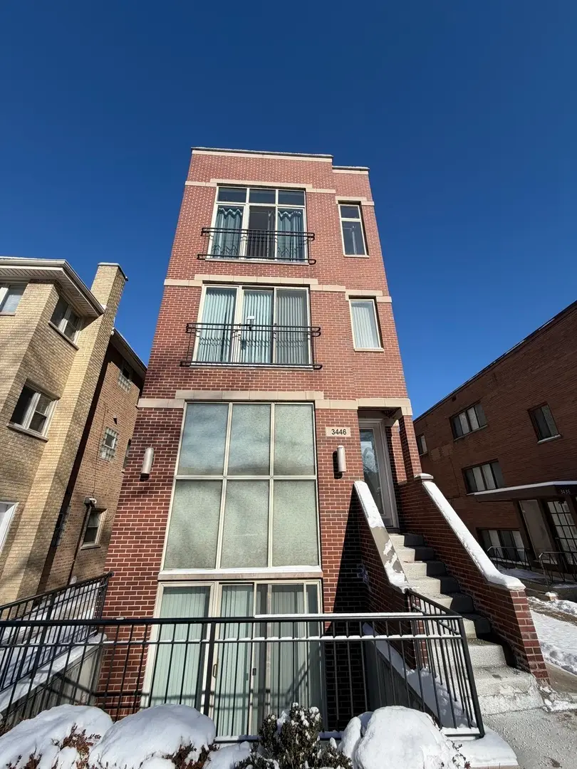 3446 W Bryn Mawr Avenue #3, Chicago, IL 60659 - Image #1