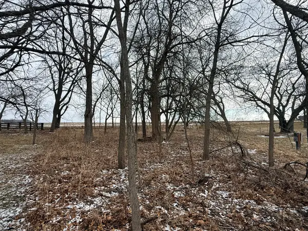 11-45 Woodhaven Lakes, Sublette, IL 61367