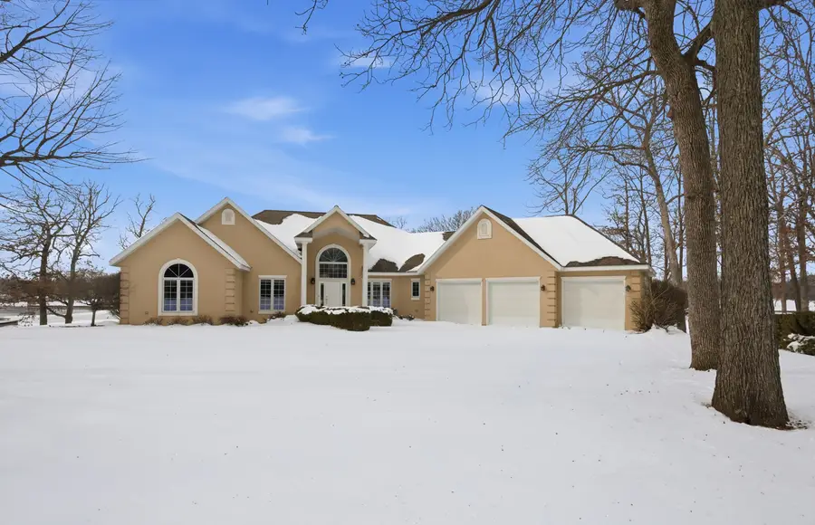 9284 E Court Eleven, Effingham, IL 62401 - Image #2