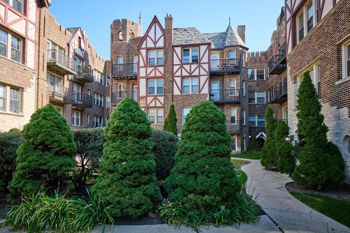 5715 N Kimball Avenue #1N, Chicago, IL 60659 - #1