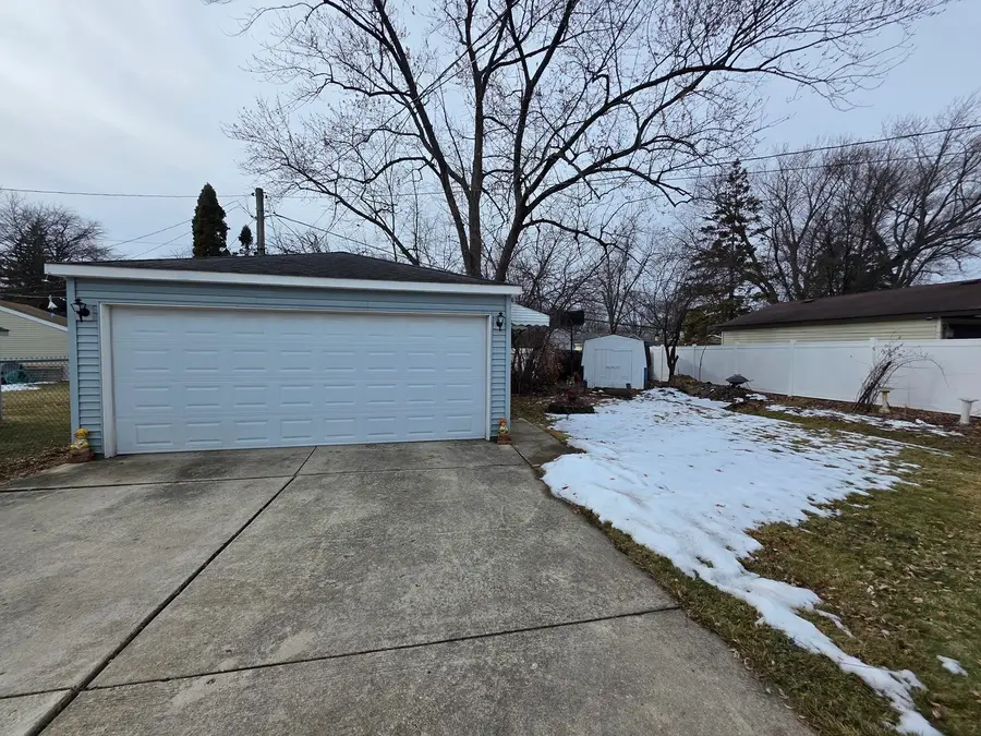 2201 Kingfisher Lane, Rolling Meadows, IL 60008 - #3